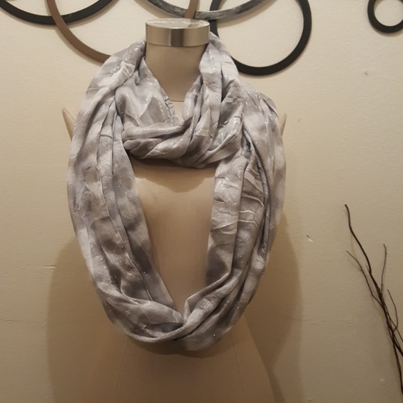 Calvin Klein Other - Calvin klein Infinity loop grey and white Scarf Calvin Klein Other - Calvin klein Infinity loop grey and white Scarf